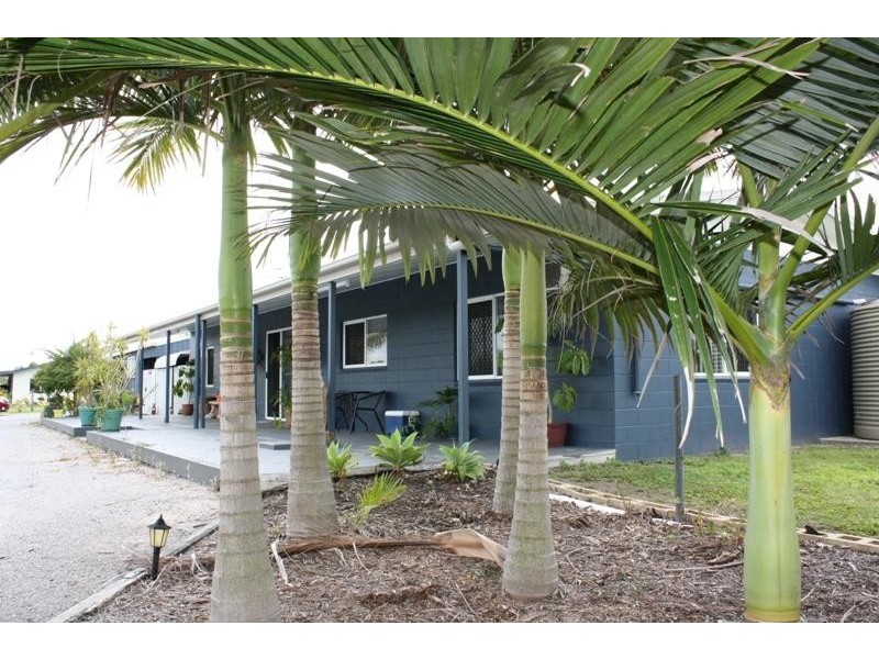 68 Koorawatha Drive, Bororen QLD 4678
