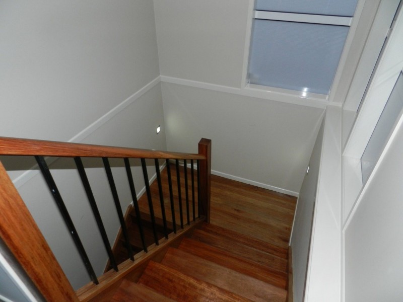 unit 1 / 9 Cockatoo Drive, New Auckland QLD 4680