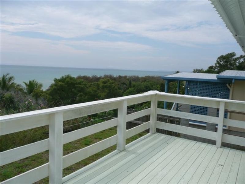 12 Ocean Street, Tannum Sands QLD 4680