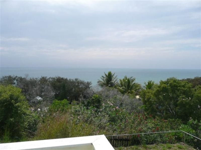 12 Ocean Street, Tannum Sands QLD 4680