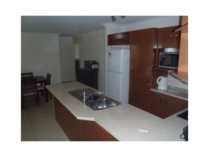 38 Dartmouth Close, Clinton QLD 4680