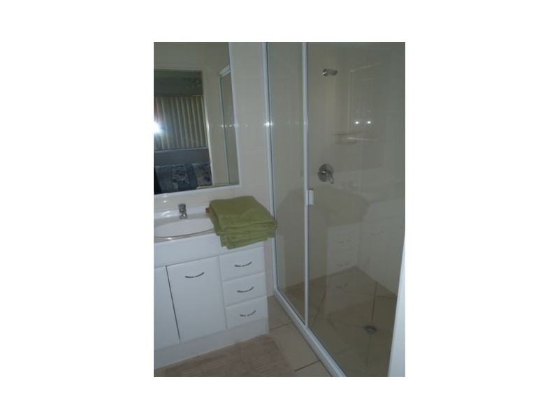 38 Dartmouth Close, Clinton QLD 4680