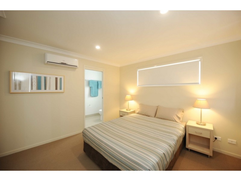 Villa 3 / 1 Cavella Drive, Glen Eden QLD 4680