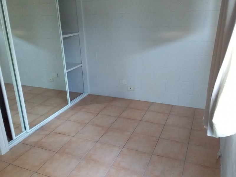 2/29 Off Street, Gladstone QLD 4680