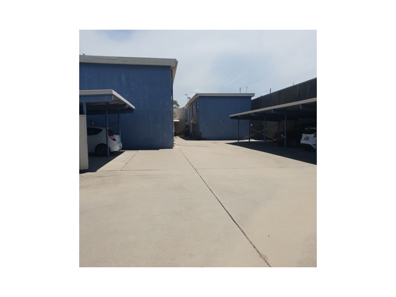 2/29 Off Street, Gladstone QLD 4680