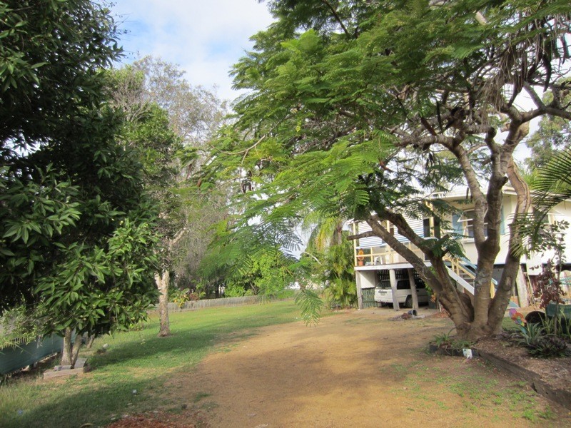 1 Yukana Street, Boyne Island QLD 4680