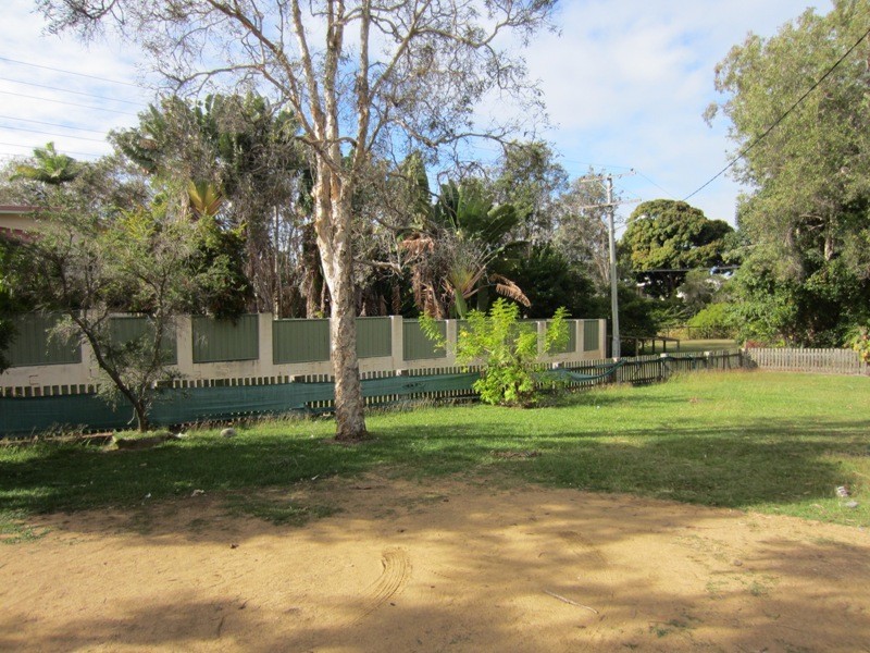 1 Yukana Street, Boyne Island QLD 4680