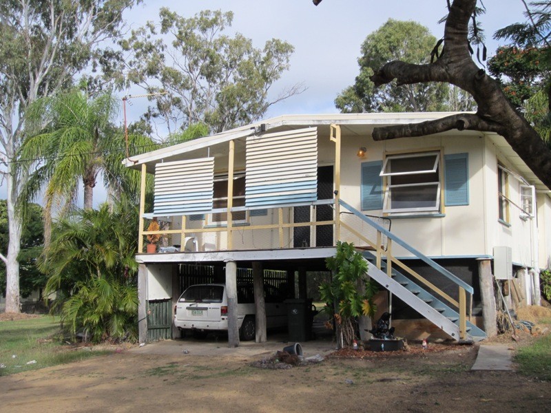 1 Yukana Street, Boyne Island QLD 4680