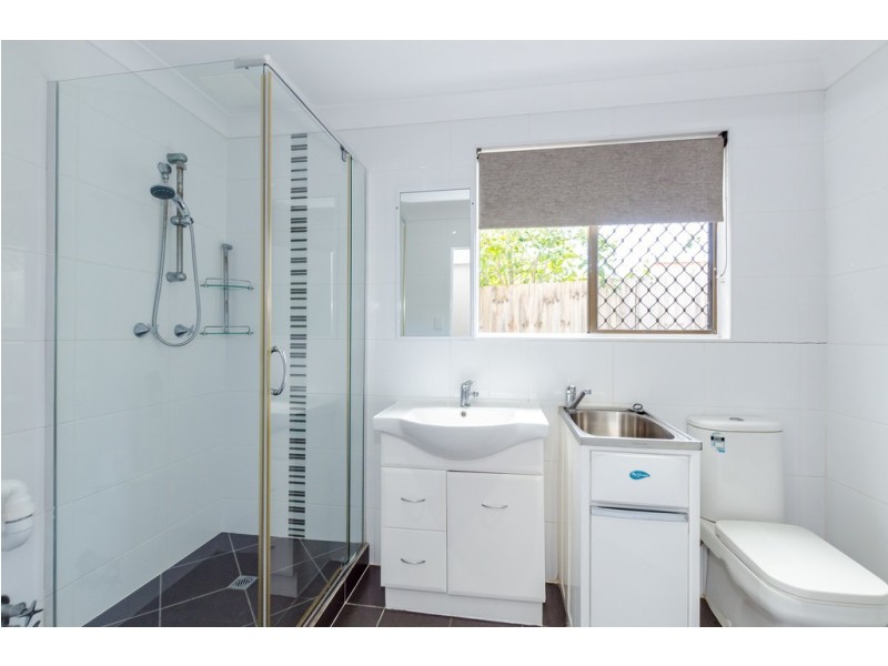 2 Golding Street, Barney Point QLD 4680