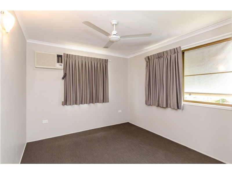 2 Golding Street, Barney Point QLD 4680