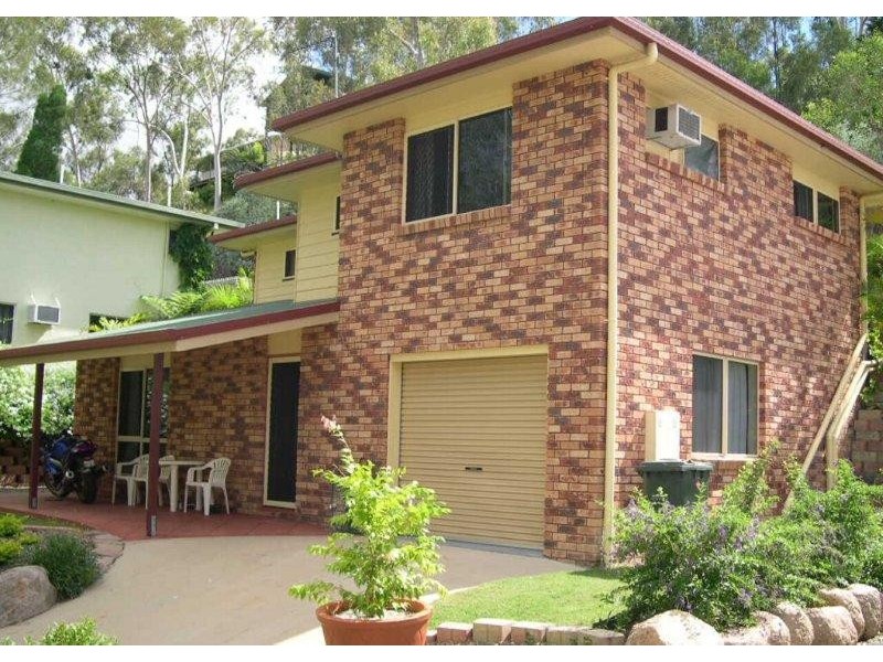 33 Allunga Drive, Glen Eden QLD 4680