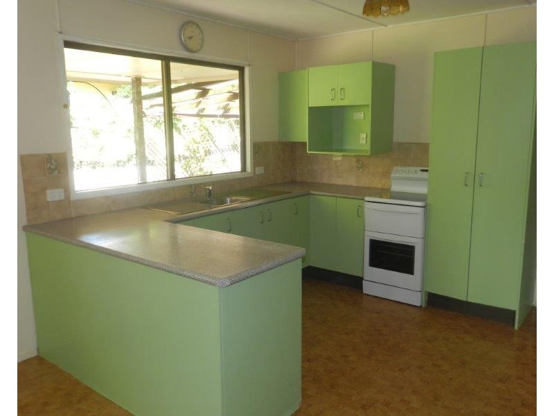 11 Ryalls Street, Barney Point QLD 4680