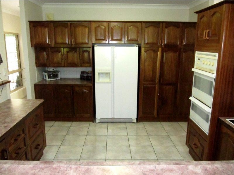 365 Boyne Island Road, Boyne Island QLD 4680