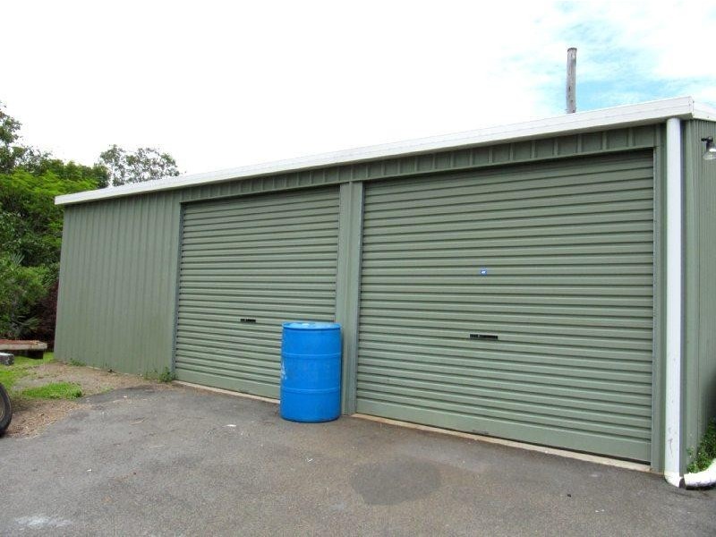 365 Boyne Island Road, Boyne Island QLD 4680