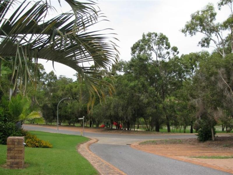 6 Solonika Court, South Gladstone QLD 4680