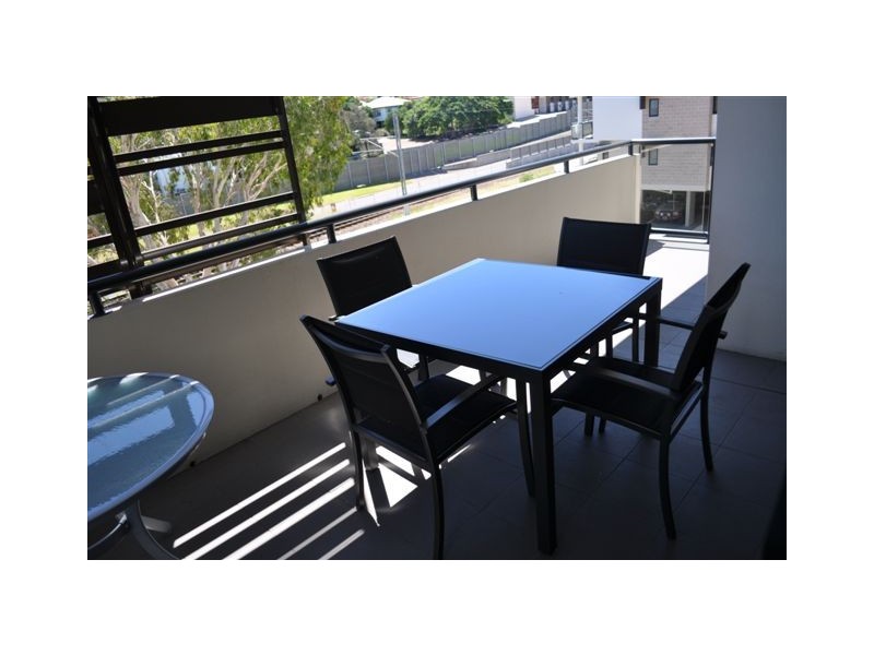 231/75 Central Lane, Gladstone QLD 4680