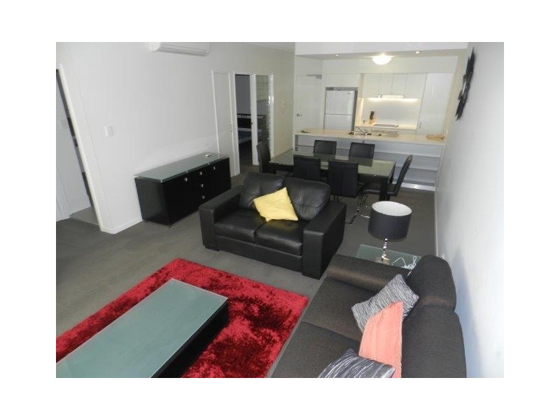 Unit 213/75 Central Lane, Gladstone QLD 4680
