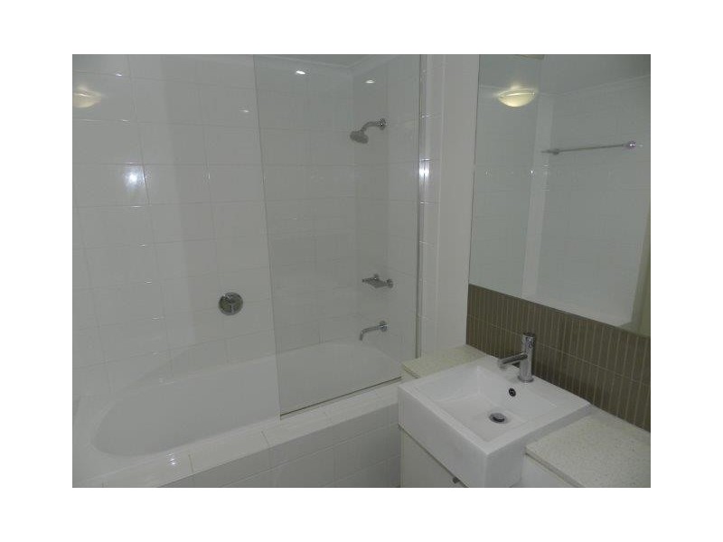 Unit 213/75 Central Lane, Gladstone QLD 4680
