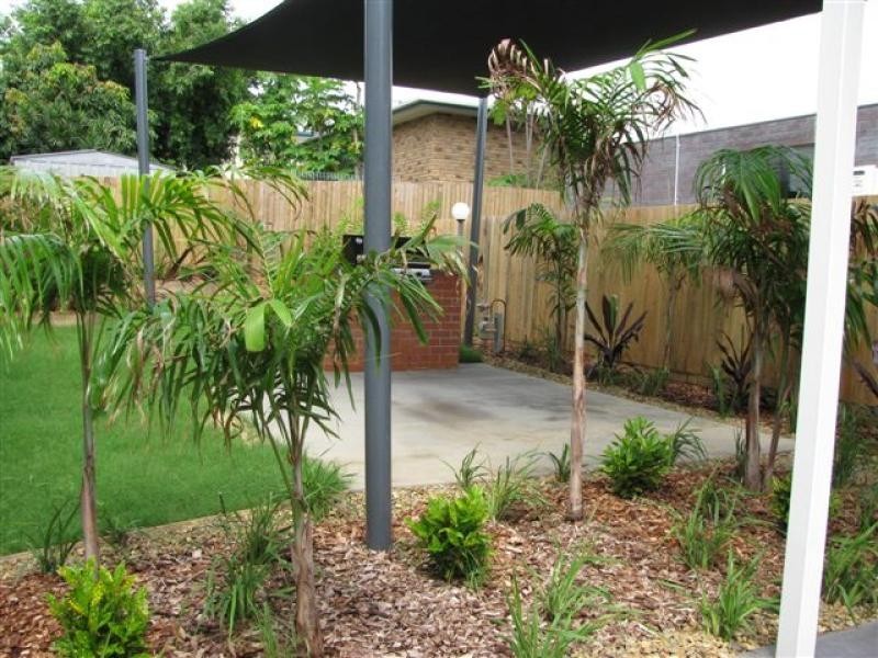 2/12-14 Fowler Street, West Gladstone QLD 4680