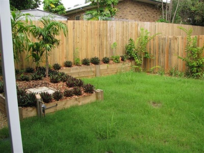 2/12-14 Fowler Street, West Gladstone QLD 4680