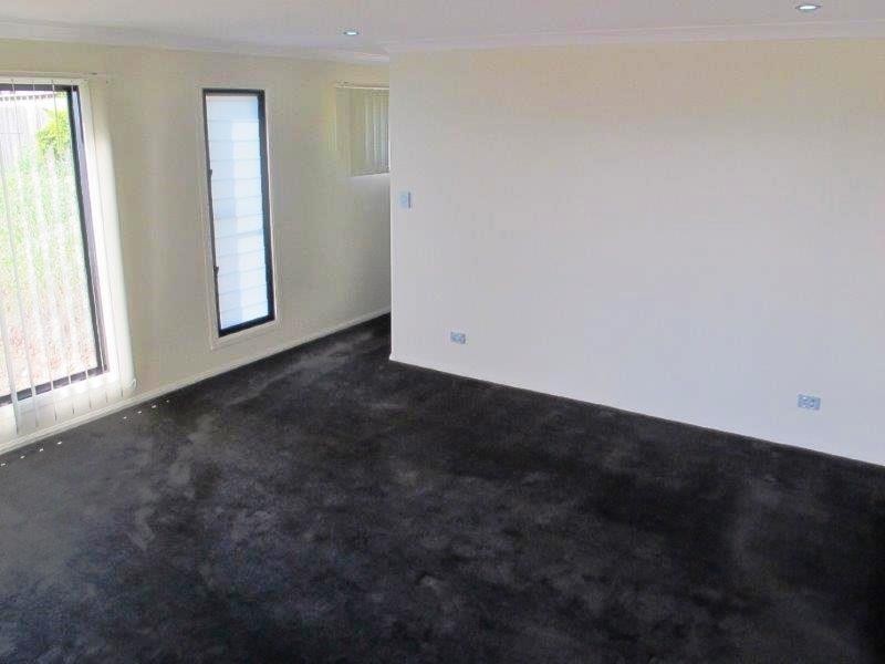 40 Paterson Street, West Gladstone QLD 4680