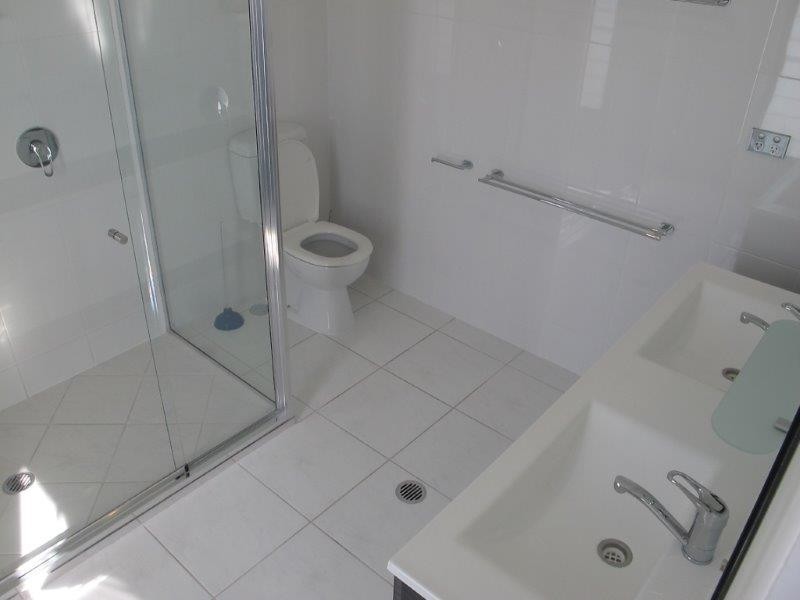 40 Paterson Street, West Gladstone QLD 4680