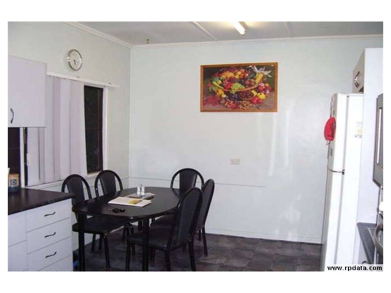 27 Golding Street, Barney Point QLD 4680