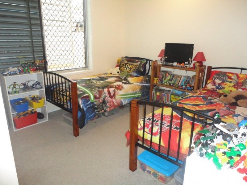 5 Pryde Street, Tannum Sands QLD 4680