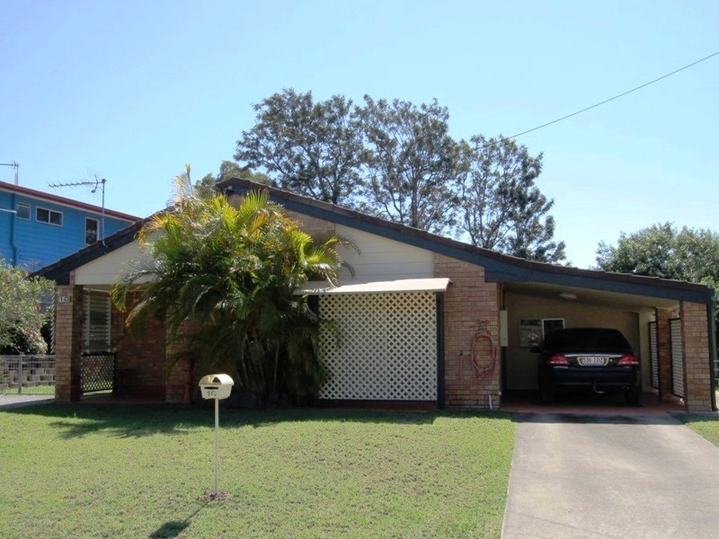 10 Centenary Drive, Boyne Island QLD 4680