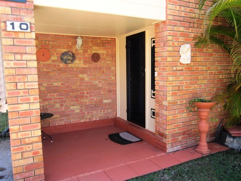 10 Centenary Drive, Boyne Island QLD 4680