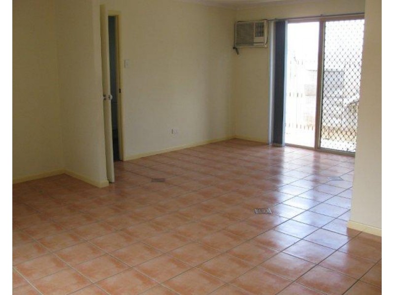 2/13 Derby Street, South Gladstone QLD 4680