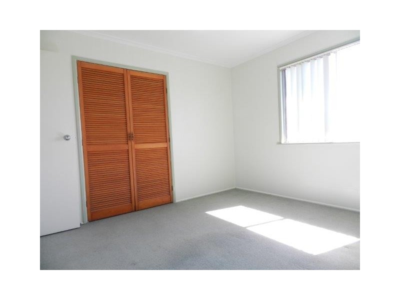 8 Marian Close, Gladstone QLD 4680