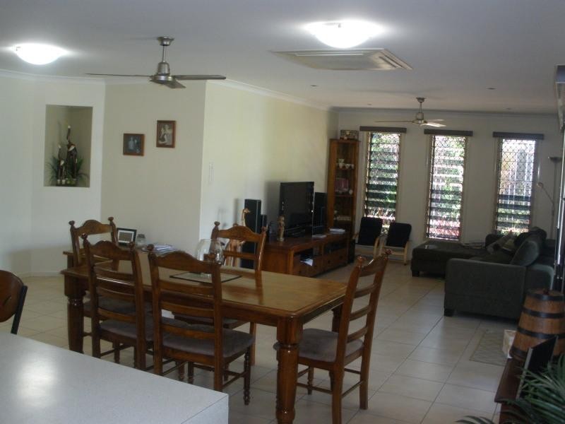 21 Billabong Drive, Glen Eden QLD 4680