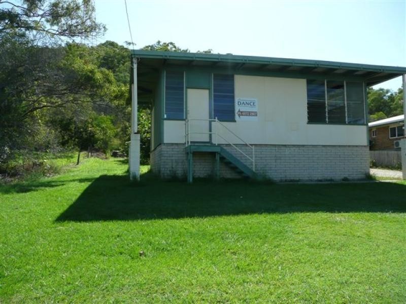 19 Ann Street, South Gladstone QLD 4680