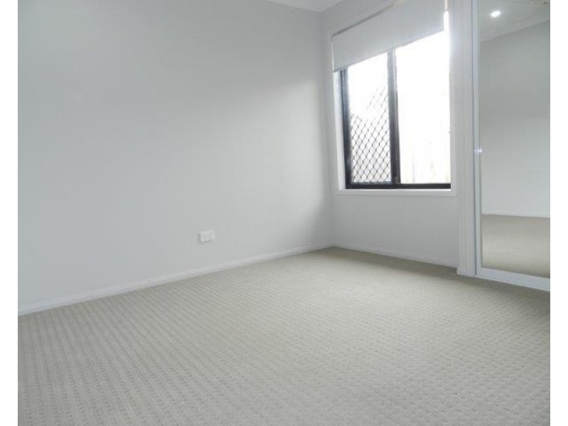 19 Liriope Drive, Kirkwood QLD 4680