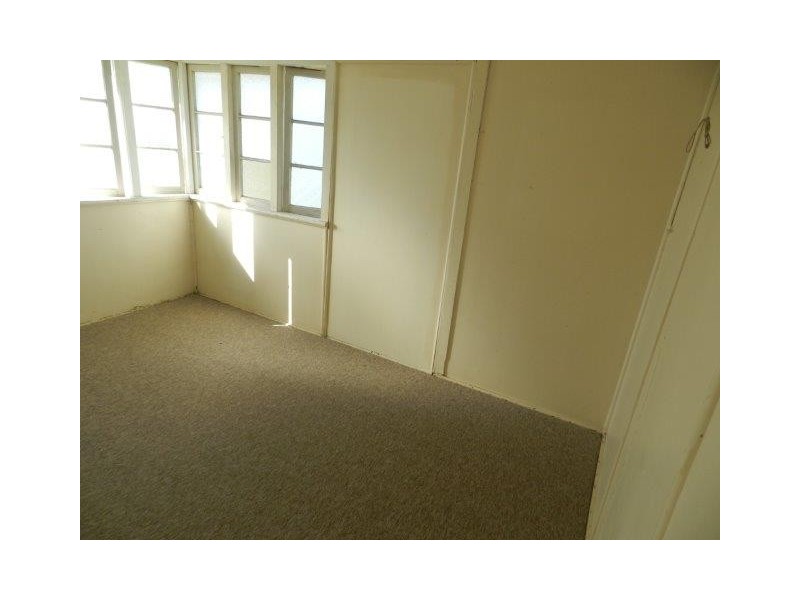 23 Worthington Street, Gladstone QLD 4680