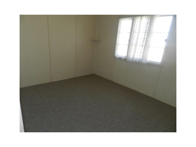 23 Worthington Street, Gladstone QLD 4680