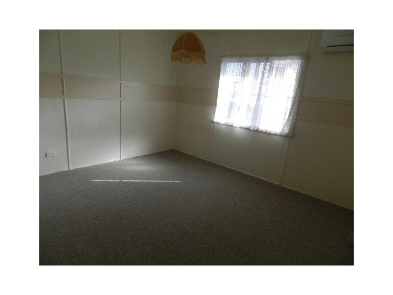 23 Worthington Street, Gladstone QLD 4680