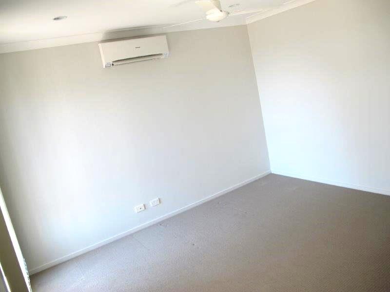 49 Liriope Drive, Kirkwood QLD 4680