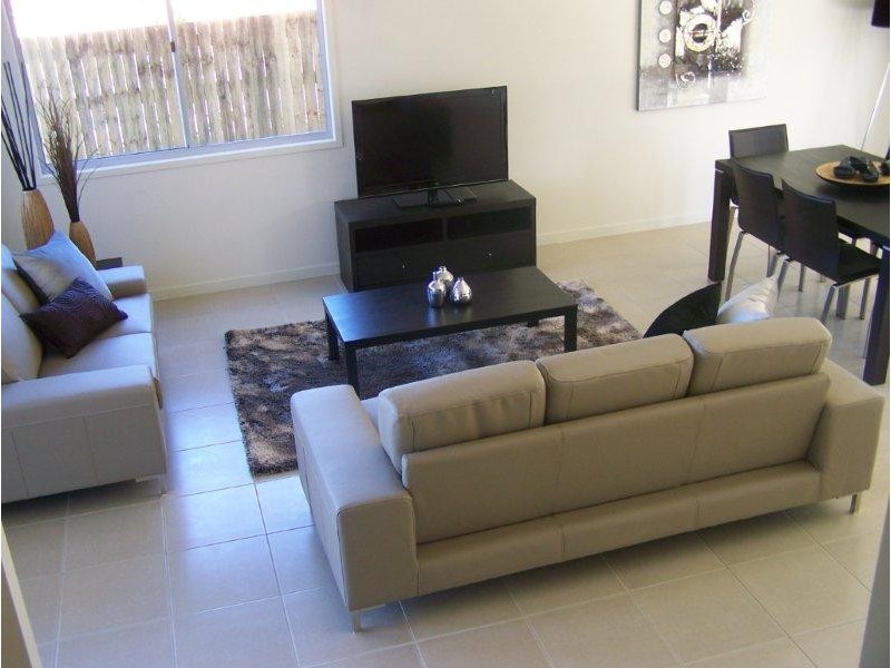 1/1 Cavella Drive, Glen Eden QLD 4680