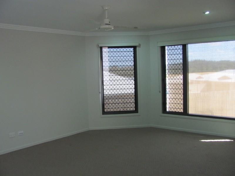 14 Melanie Court, Boyne Island QLD 4680
