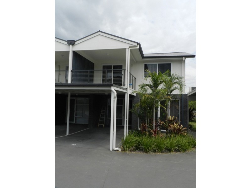 8/12-14 Fowler Street, Gladstone QLD 4680