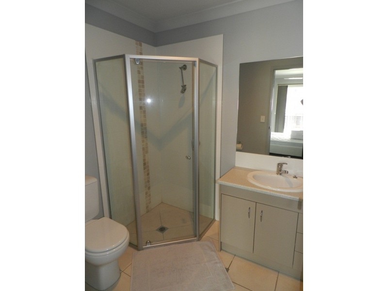 8/12-14 Fowler Street, Gladstone QLD 4680