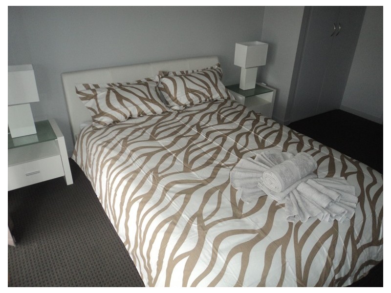 8/12-14 Fowler Street, Gladstone QLD 4680