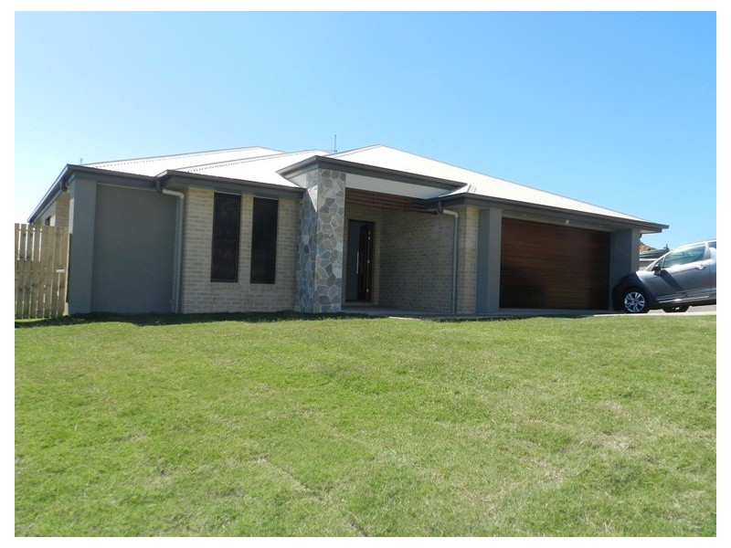 9 Cressbrook Street, Clinton QLD 4680