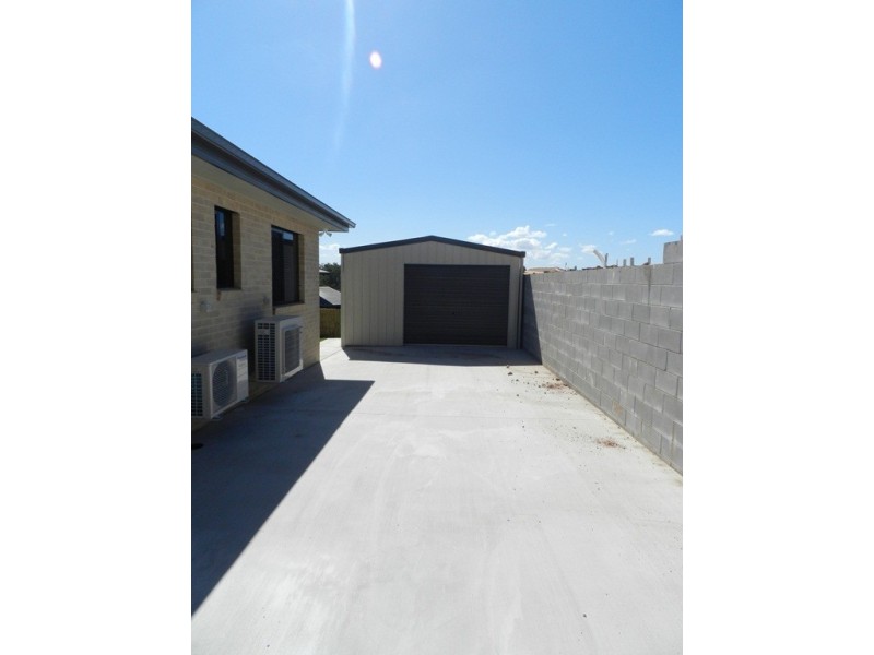 9 Cressbrook Street, Clinton QLD 4680