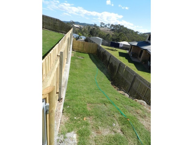 9 Cressbrook Street, Clinton QLD 4680