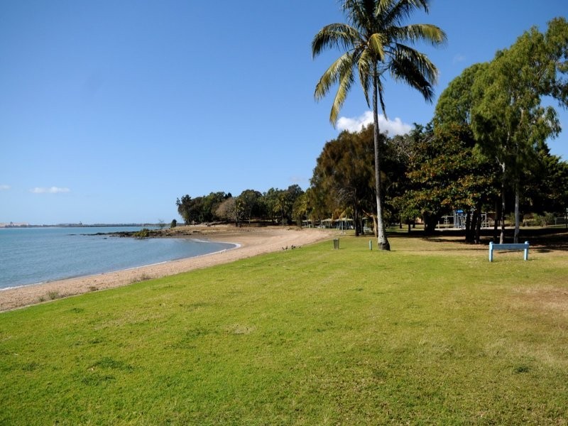 28-22 Barney Street, Barney Point QLD 4680