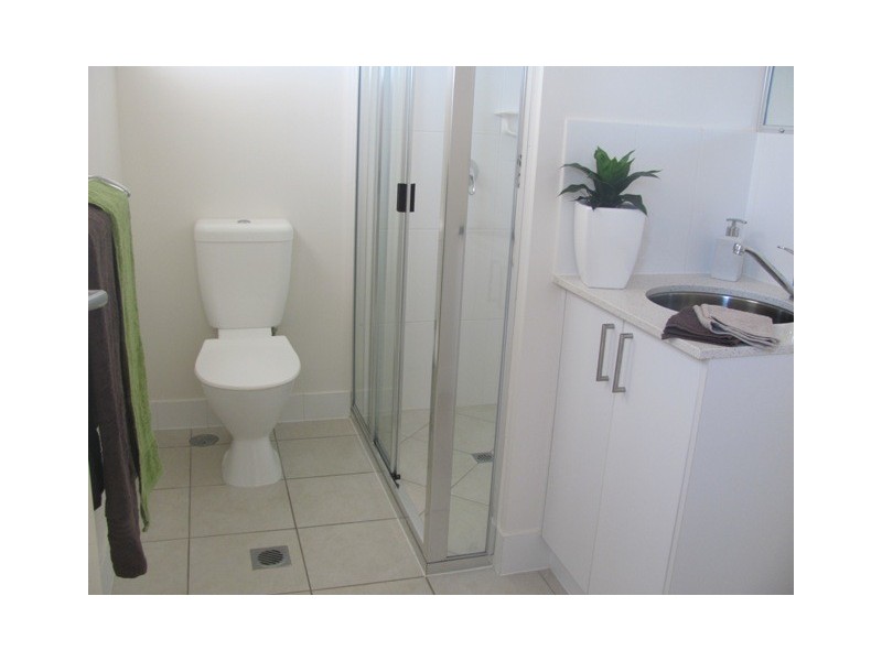 3/15 MORRIS AVENUE, Calliope QLD 4680