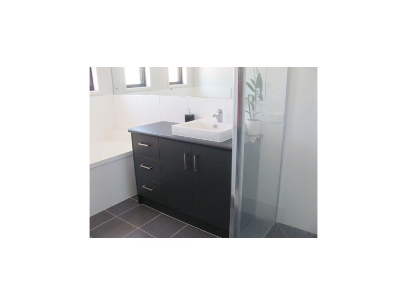 21 NEVERTIRE CLOSE, Calliope QLD 4680